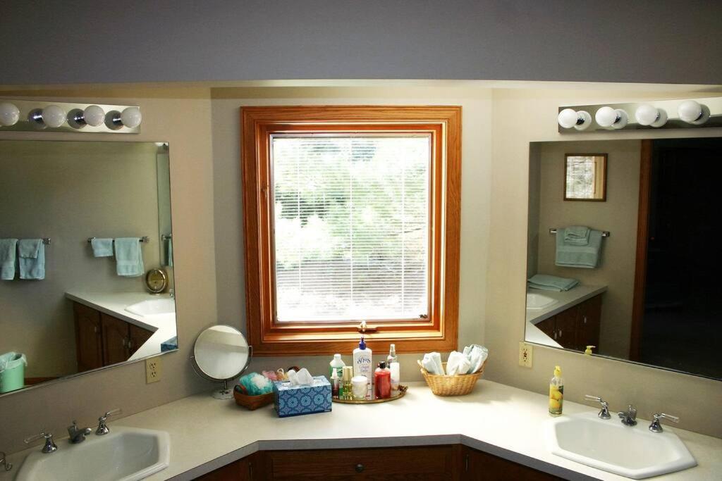 Private Guest Suite On The Portage Lakes أكرون المظهر الخارجي الصورة